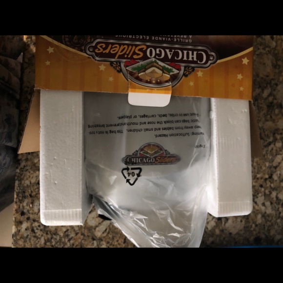 🌟BRAND NEW🌟 Electric Slider Maker - Still in box! - Picture 3 of 3